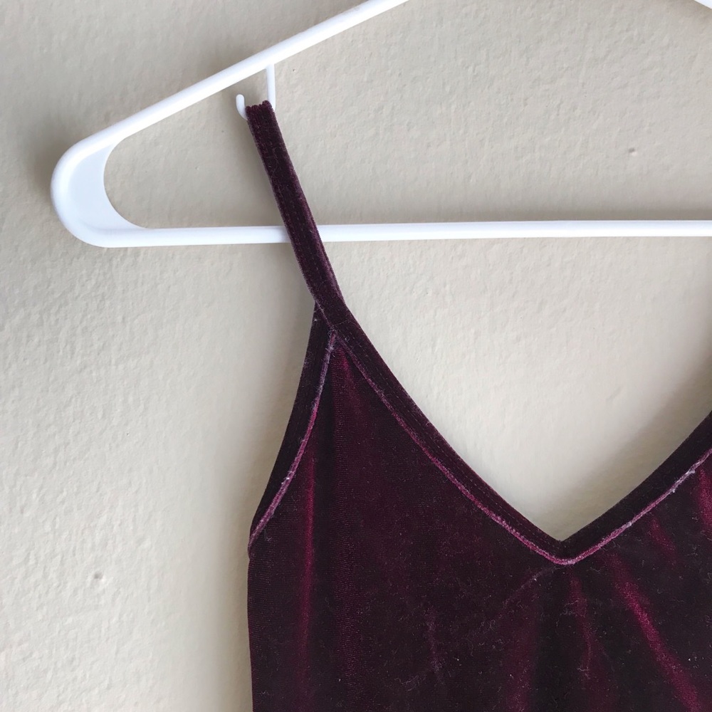 Brandy Melville - Velvet V Neck Cami
